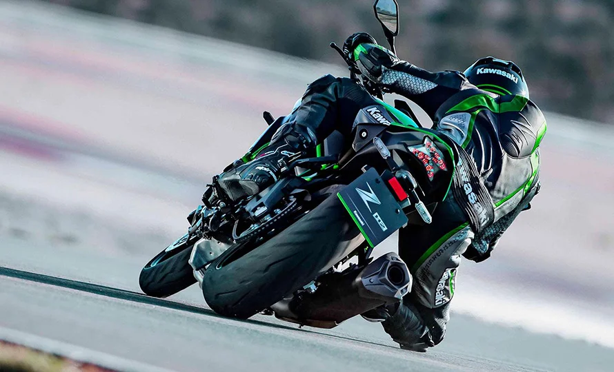 foto890_kawasaki-zh2-recursos-conteudo%20%2816%29.webp.webp?v=1764255159?v=1764506390?v=1765564796?v=1767813972