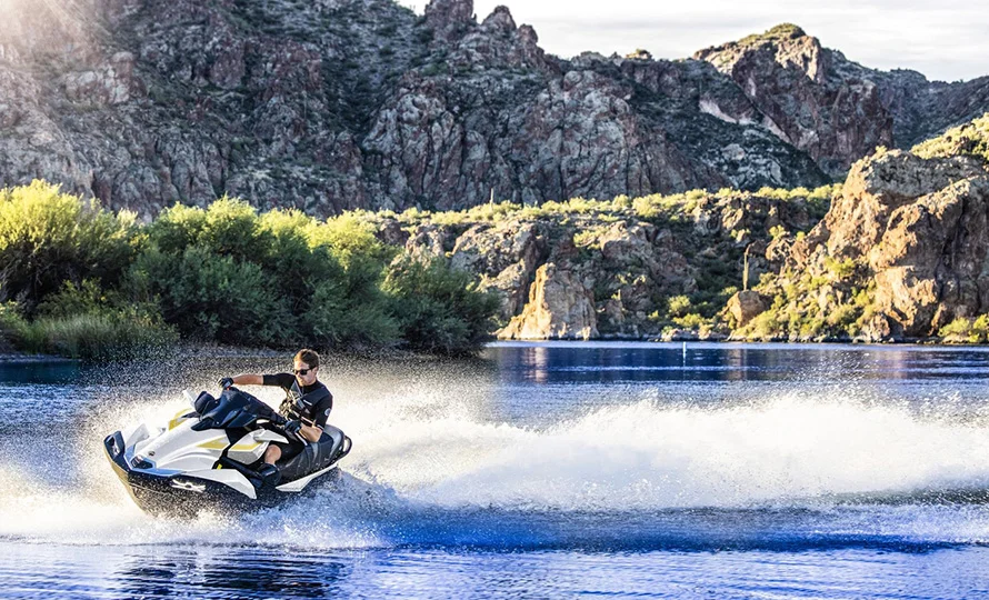 foto890_kawasaki-jetski-ultra-160lx-conteudo-destaques-11.webp.webp?v=1773672436