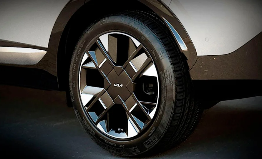 foto890_kia-sportage-conteudo-9.webp.webp?v=1763758567