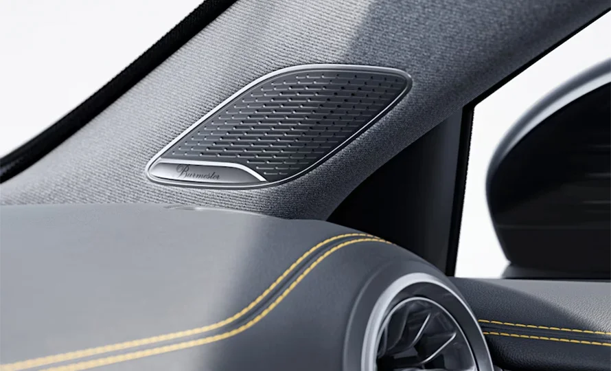 foto890_mercedes-a45-multimida-conteudo%20%284%29.webp.webp?v=1768421919?v=1768422276?v=1768424558