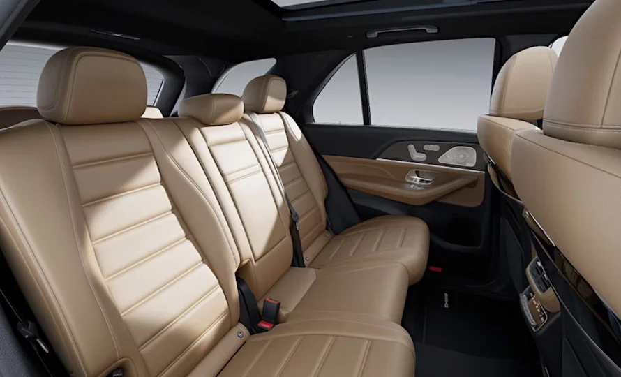 foto890_mercedes-amggle-suv-interior-conteudo%20%285%29.webp.webp?v=1768477725