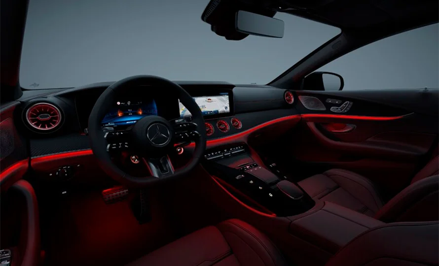 foto890_mercedes-amg-gt63-interior-conteudo%20%281%29-1.webp