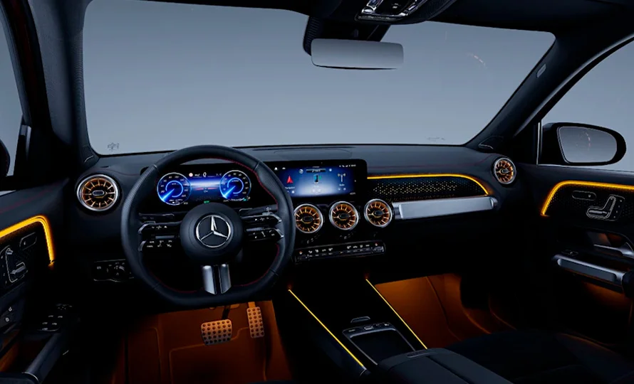 foto890_mercedes-eqb-conteudo-interior%20%285%29.webp