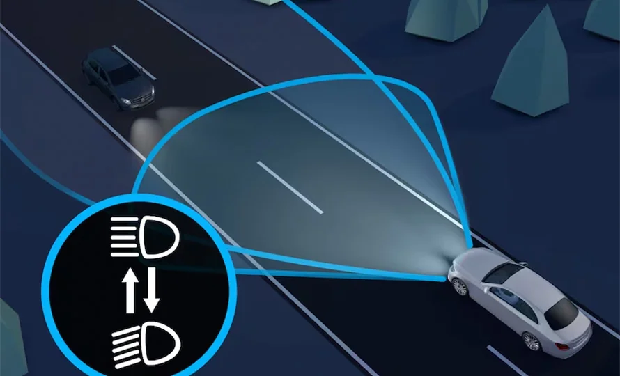 foto890_mercedes-glb-200amg-assistencia-conteudo%20%281%29.webp.webp?v=1768219616?v=1768312944?v=1768400697