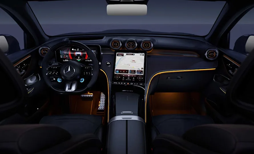 foto890_mercedes-glc-conteudo-interior%20%285%29.webp