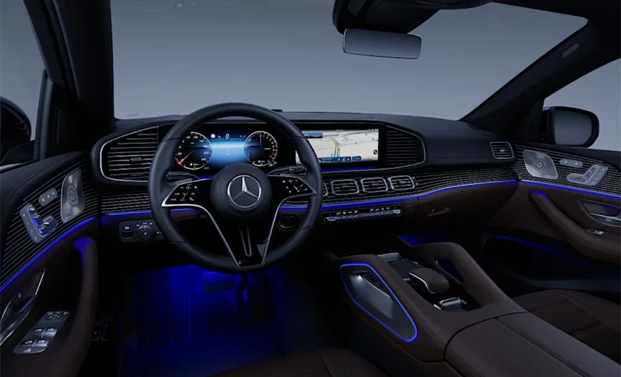 foto890_mercedes-gle-coupe-interior-conteudo%20%281%29.webp.webp?v=1768312945
