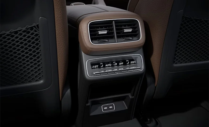 foto890_mercedes-gle-suv-multmidia-conteudo%20%285%29.webp.webp?v=1768480491