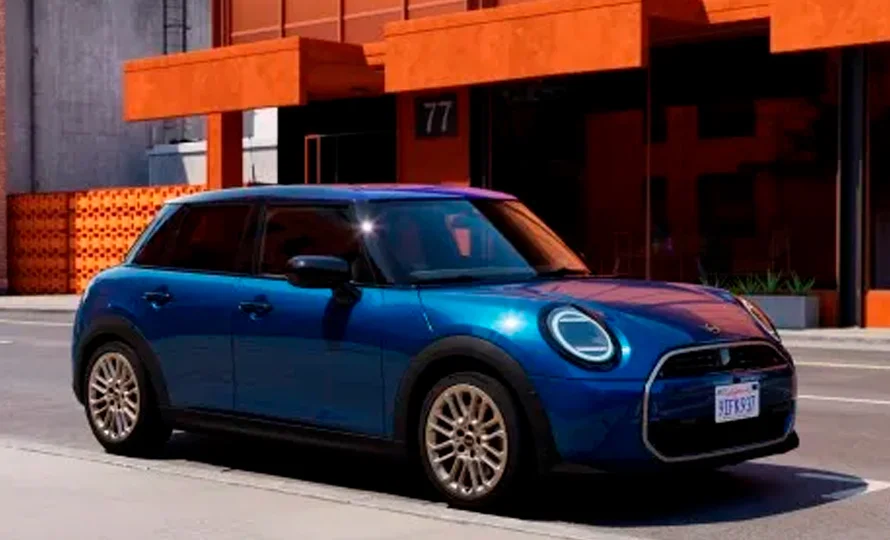 foto890_mini-cooper--5-portas-conteudo-7.webp.webp?v=1762460419?v=1762460474