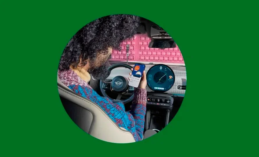 foto890_mini-cooper-s-conteudo-03.webp.webp?v=1763039223?v=1763039274?v=1763039638?v=1763039663