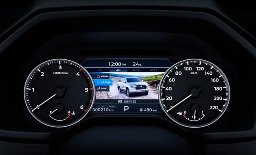 foto890_mitsubishi-triton-savana-conforto-conteudo%20%282%29.webp.webp?v=1765540167?v=1765542100?v=1765543282?v=1765544449