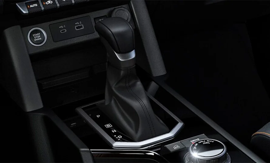 foto890_mitsubishi-triton-savana-performance%20%289%29.webp.webp?v=1765540167?v=1765542100?v=1765543282?v=1765544449