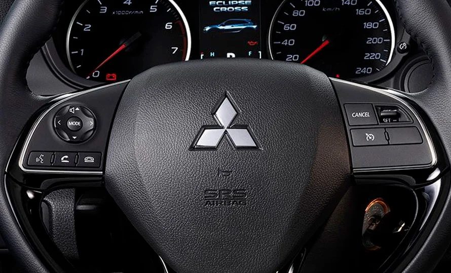 foto890_mitsubishi-eclipsecross-conteudo-conforto%20%281%29.webp.webp?v=1774966035?v=1774966503?v=1774971696?v=1774971998