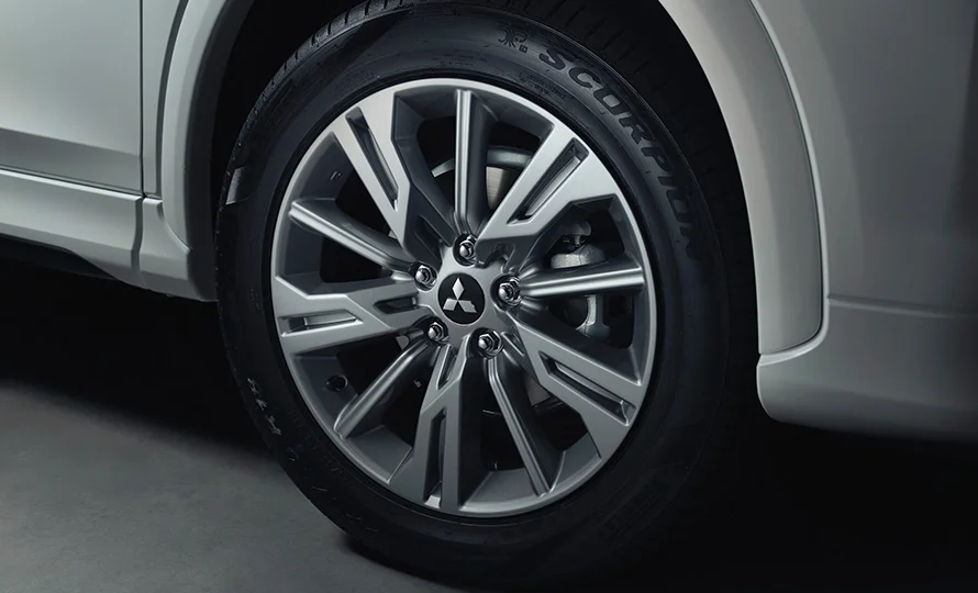 foto890_mitsubishi-eclipsecross-conteudo-seguranca%20%287%29.webp.webp?v=1774966035?v=1774966503?v=1774971696?v=1774971998