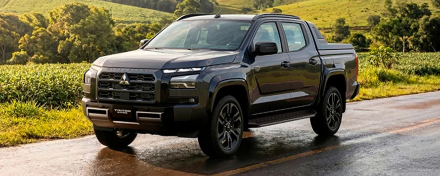 foto890_mitsubishi-nova-triton-Banner-desktop.webp.webp?v=1774893893