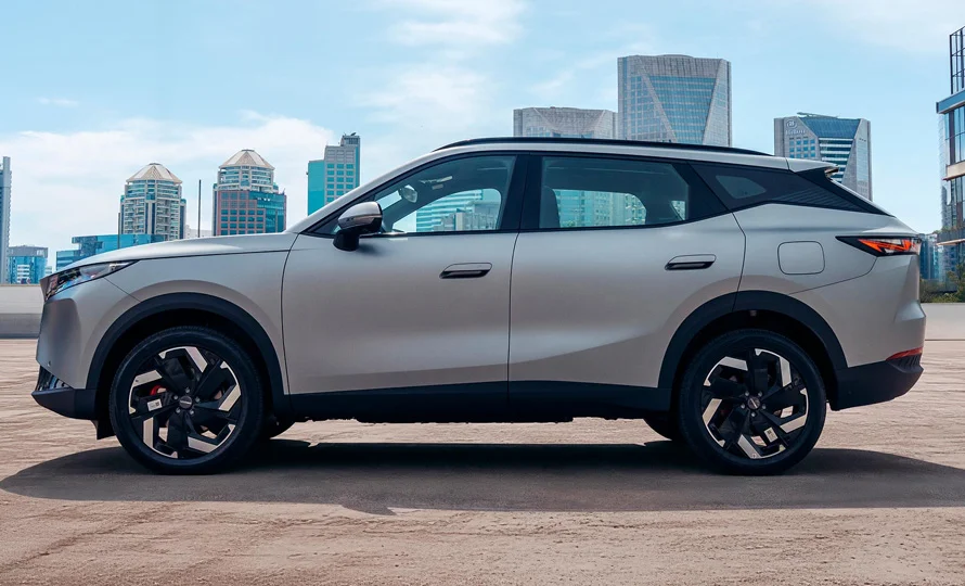 foto890_omoda-7-conteudo-12.webp.webp?v=1761935435?v=1761944385