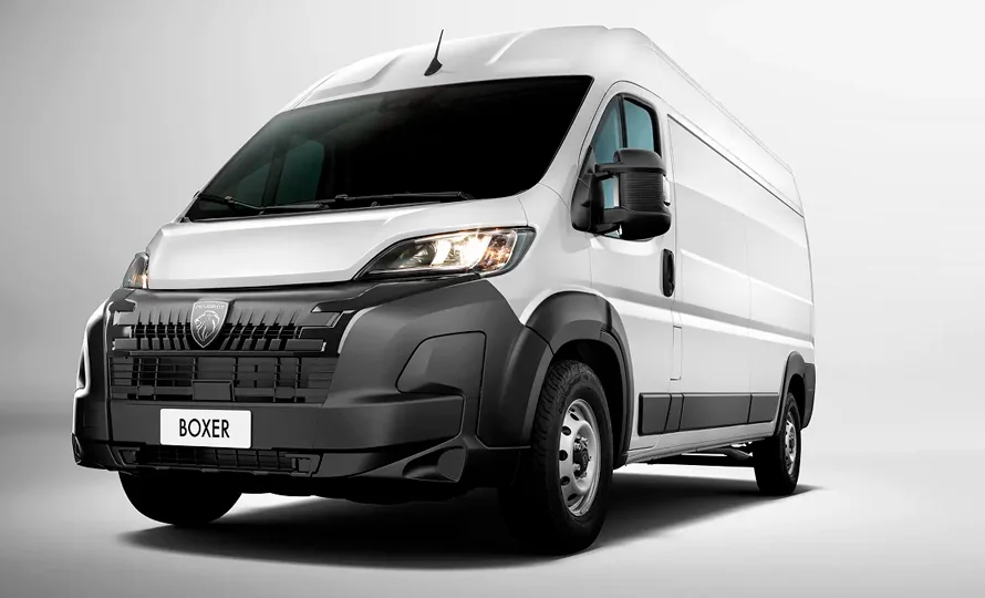 foto890_peugeot-boxer-conteudo-performance-2.webp.webp?v=1754330040