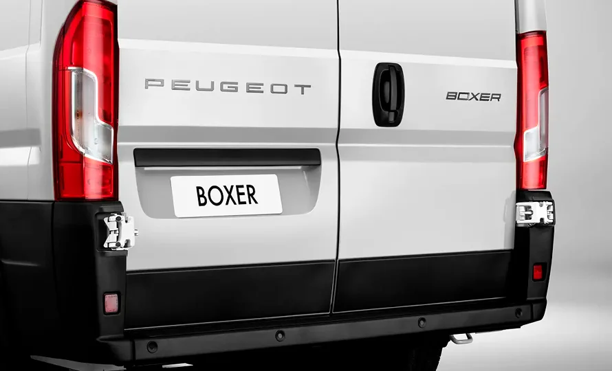 foto890_peugeot-boxer-conteudo-performance-5.webp.webp?v=1754330040 foto890_peugeot-boxer-conteudo-performance-5.webp.webp?v=1754330040