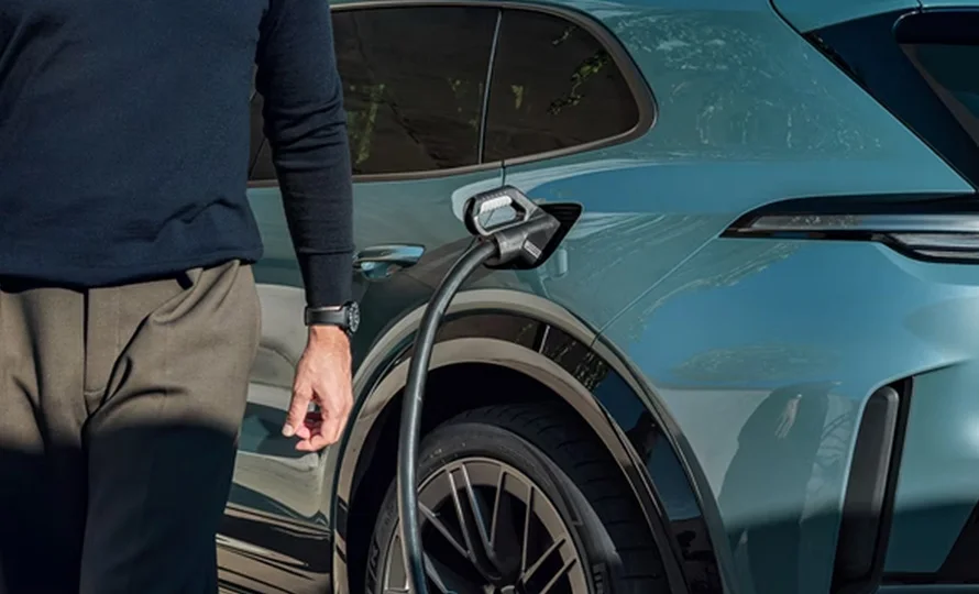 porsche-cayenneeletric-conteudo-carregamento%20%282%29.webp?v=1777479290?v=1777480192?v=1777480779?v=1777481273