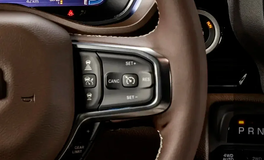 foto890_ram-1500-conteudo-seguranca-2.webp.webp?v=1757445235?v=1757446727?v=1757447060?v=1757447337?v=1757447463?v=1761943228 foto890_ram-1500-conteudo-seguranca-2.webp.webp?v=1757445235?v=1757446727?v=1757447060?v=1757447337?v=1757447463?v=1761943228