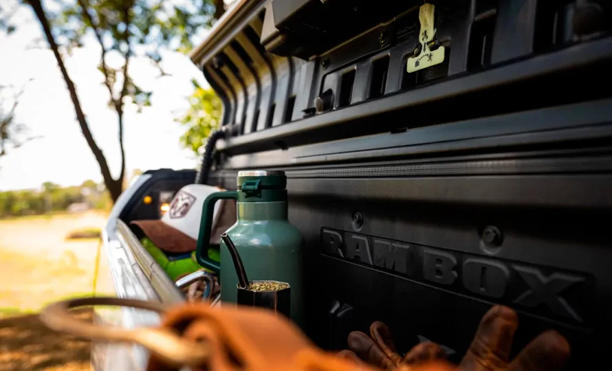 foto890_ram-2500-conteudo-design-3.webp.webp?v=1757425215?v=1757425468?v=1757426386?v=1757426901?v=1757427576?v=1761943072 foto890_ram-2500-conteudo-design-3.webp.webp?v=1757425215?v=1757425468?v=1757426386?v=1757426901?v=1757427576?v=1761943072