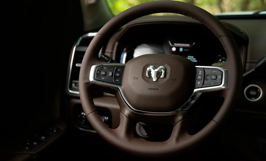 foto890_ram-2500-conteudo-seguranca-5.webp.webp?v=1757426901?v=1757427576?v=1761943072 foto890_ram-2500-conteudo-seguranca-5.webp.webp?v=1757426901?v=1757427576?v=1761943072