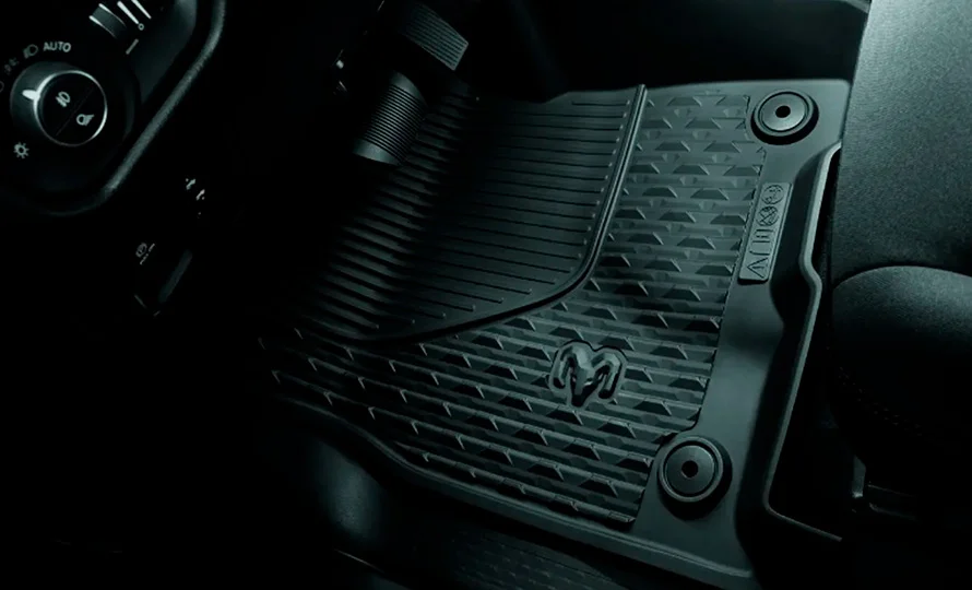 foto890_ram-3500-acessorios-conteudo%20%281%29.webp.webp?v=1757428403?v=1757428670?v=1757430791?v=1761943075 foto890_ram-3500-acessorios-conteudo%20%281%29.webp.webp?v=1757428403?v=1757428670?v=1757430791?v=1761943075