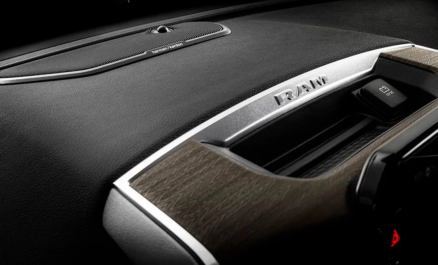 foto890_ram-3500-tecnologia-conteudo%20%283%29.webp.webp?v=1757427013?v=1757428403?v=1757428670?v=1757430791?v=1761943075 foto890_ram-3500-tecnologia-conteudo%20%283%29.webp.webp?v=1757427013?v=1757428403?v=1757428670?v=1757430791?v=1761943075