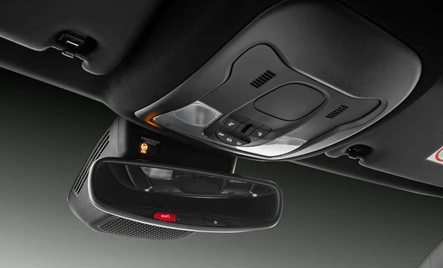 foto890_ram-rampage-conteudo-conectividade%20%284%29.webp.webp?v=1775065189