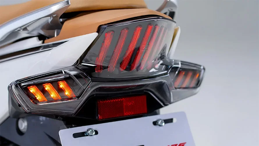 foto890_shineray-rio-125-efi-galeria-11.webp.webp?v=1760530449