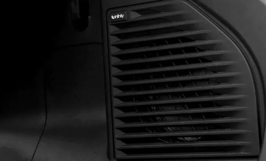 foto890_suzuki-vitara-conteudo-tecnologia%20%285%29.webp.webp?v=1773670792?v=1773671322?v=1773671978?v=1773672206