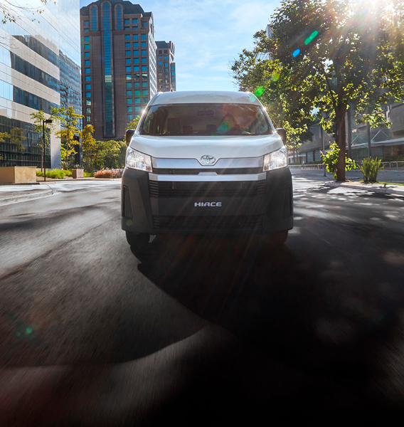 toyota-hiace-banner-mobile
