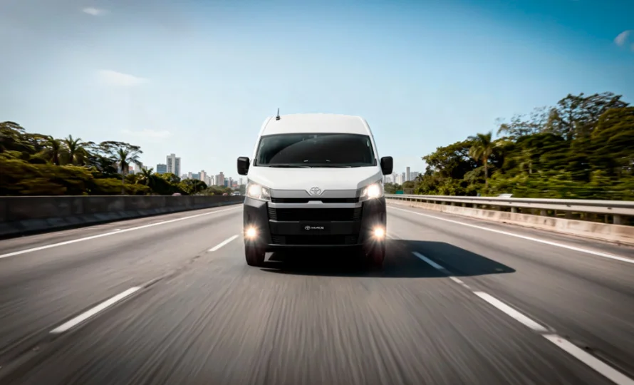 foto890_toyota-hiase-destaques-conteudo%20%283%29.webp.webp?v=1770041733?v=1770042605