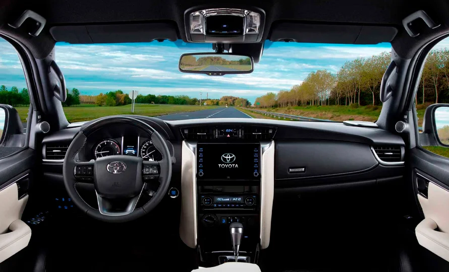 foto890_toyota-sw4-conteudo-6.webp.webp?v=1765218458?v=1765224984