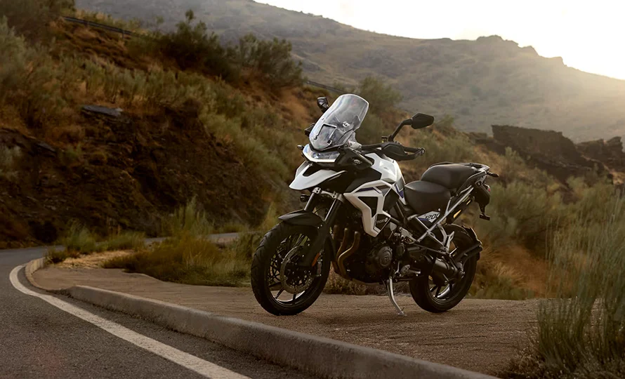 foto890_triumph-tiger1200alpine-conteudo-destaques.png%20%286%29.webp.webp?v=1772738719?v=1772739286?v=1772740229