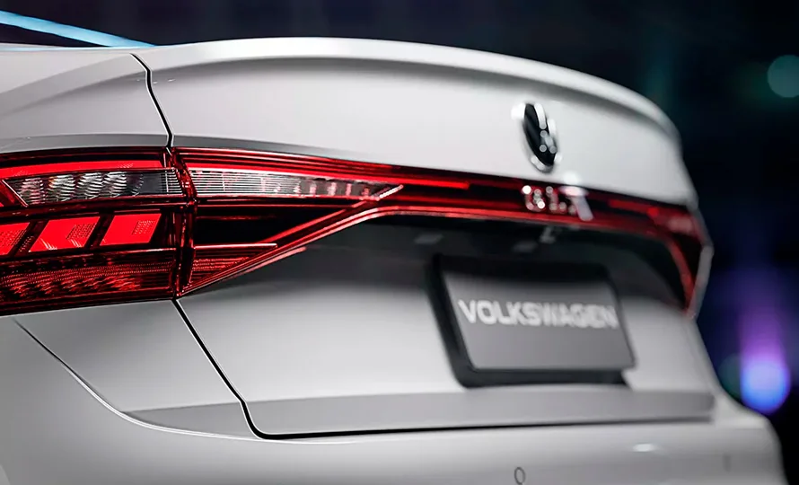 foto890_vw-jetta-conteudo-13.webp.webp?v=1761154150