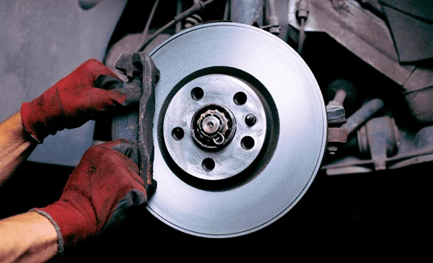 KIT DE FREIO DIANTEIRO: DISCO + PASTILHA