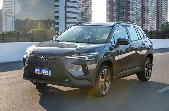 Segurança inteligente: guia sobre o ACC Corolla e CC Corolla Cross 2026