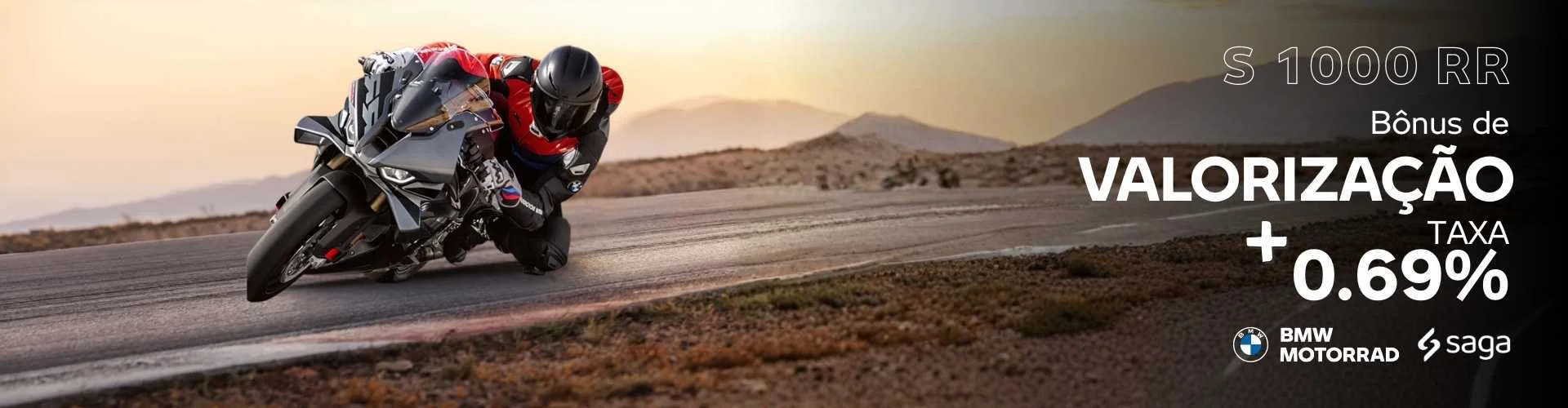 banner-S1000RR-saga-bmwmotorrad
