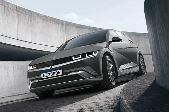 IONIQ 5 é eleito carro premium do ano em 2025