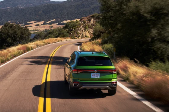 Novo Volkswagen Taos 2026 chega ao Brasil com visual renovado e preços competitivos