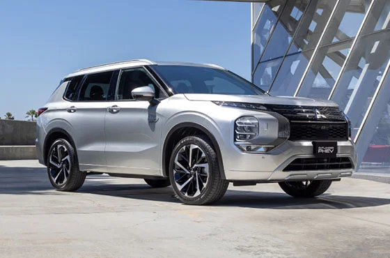 Mitsubishi Outlander 2026: SUV híbrido plug-in de 7 lugares