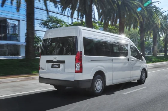 Toyota Hiace: união da tradição Toyota e da força da Hilux.